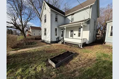 1529 Stark Avenue SW, Canton, OH 44706 - Photo 2