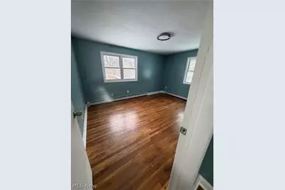 190 10th Street, Campbell, OH 44405 - Photo 6