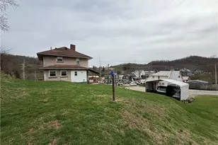 404 1st St, Pennsboro, WV 26415 - Photo 6