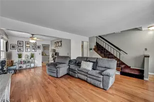 13800 Milo Rd, Garfield Heights, OH 44125 - Photo 4