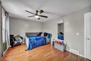 13800 Milo Rd, Garfield Heights, OH 44125 - Photo 14