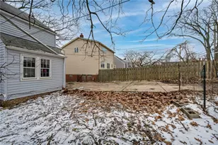 9704 S Highland Ave, Garfield Heights, OH 44125 - Photo 34