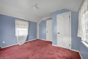 9704 S Highland Ave, Garfield Heights, OH 44125 - Photo 20