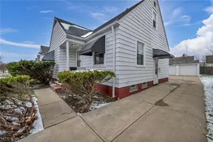 21601 Gardenview Dr, Maple Heights, OH 44137 - Photo 36