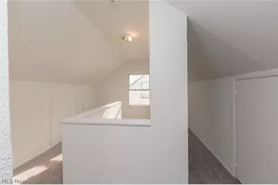 609 Princeton Avenue, Elyria, OH 44035 - Photo 34