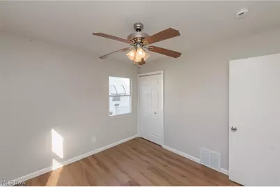 609 Princeton Avenue, Elyria, OH 44035 - Photo 30