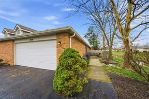 35375 Greenwich Ave, North Ridgeville, OH 44039 - Photo 22