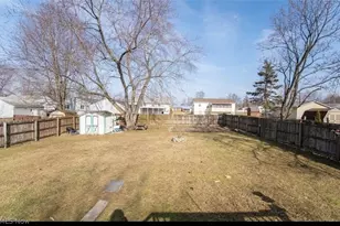 5630 Stanford Ave, Austintown, OH 44515 - Photo 18