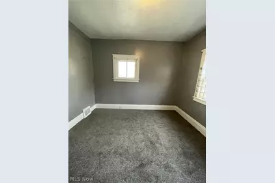 875 E 131st Street, Loveland, OH 44108 - Photo 18