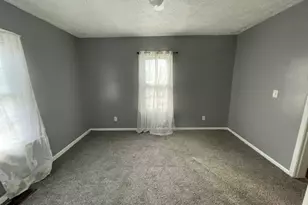 875 E 131st St, Loveland, OH 44108 - Photo 8