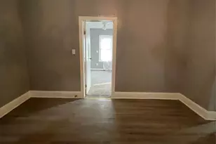 875 E 131st St, Loveland, OH 44108 - Photo 16