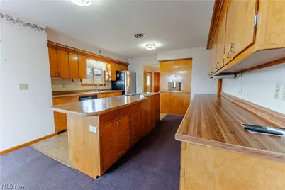 3967 Crooked Run Road NW, New Philadelphia, OH 44663 - Photo 10