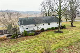 3967 Crooked Run Rd NW, New Philadelphia, OH 44663 - Photo 6