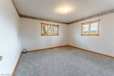 3967 Crooked Run Road NW, New Philadelphia, OH 44663 - Photo 22
