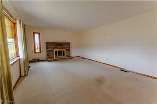 3967 Crooked Run Rd NW, New Philadelphia, OH 44663 - Photo 14