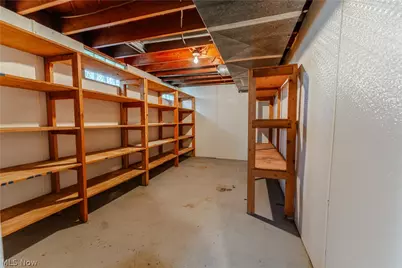 3967 Crooked Run Road NW, New Philadelphia, OH 44663 - Photo 30