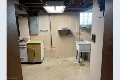 2239 Woodpark Road, Fairlawn, OH 44333 - Photo 34