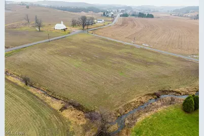 3967 Crooked Run Road NW, New Philadelphia, OH 44663 - Photo 1