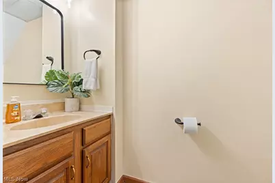 3151 Edinburg Avenue NW, Canton, OH 44708 - Photo 28