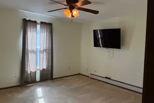 7374 Eisenhower Dr, Boardman, OH 44512 - Photo 6