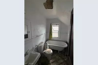 3025 E 128th Street, Loveland, OH 44120 - Photo 2