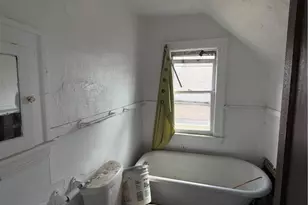 3025 E 128th St, Loveland, OH 44120 - Photo 2