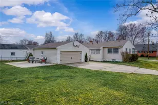 4287 Osage St, Stow, OH 44224 - Photo 2