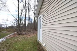 8230 Stadler Ave, Boardman, OH 44512 - Photo 28