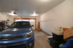 8230 Stadler Ave, Boardman, OH 44512 - Photo 16