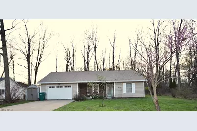 8230 Stadler Avenue, Boardman, OH 44512 - Photo 2