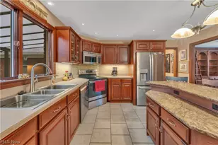 190 Chapel Ln, Canfield, OH 44406 - Photo 10