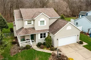 856 Tappan Cir, Vermilion, OH 44089 - Photo 2