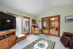 856 Tappan Cir, Vermilion, OH 44089 - Photo 16