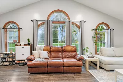 745 McKinley Avenue SW, Brewster, OH 44613 - Photo 8