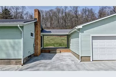3265 Yorkview Road SW, New Philadelphia, OH 44663 - Photo 24
