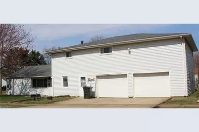 1258 Hawthorne Avenue SW, Canton, OH 44710 - Photo 1