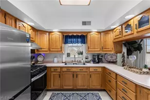 211 S Marietta St, St Clairsville, OH 43950 - Photo 12