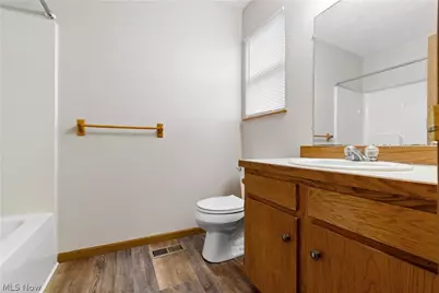 103 W Crosier Street, Akron, OH 44311 - Photo 16