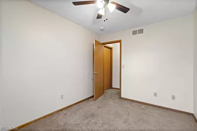 103 W Crosier Street, Akron, OH 44311 - Photo 20