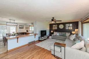 9900 Chatham Rd, Spencer, OH 44275 - Photo 4