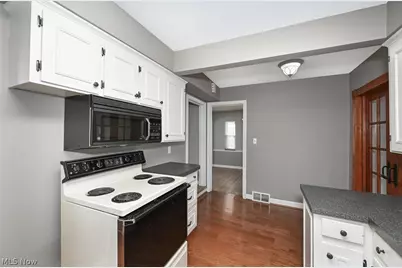 202 Westover Drive, Akron, OH 44313 - Photo 20