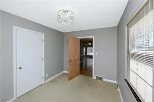 202 Westover Dr, Akron, OH 44313 - Photo 14