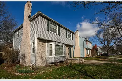 202 Westover Drive, Akron, OH 44313 - Photo 2