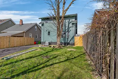 9602 Plymouth Avenue, Garfield Heights, OH 44125 - Photo 26