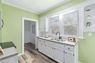 462 Spaulding St, Akron, OH 44310 - Photo 12