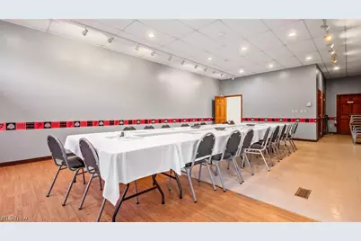 2000 E Wheeling Avenue, Cambridge, OH 43725 - Photo 16