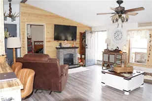 2742 Laurel Creek Rd, Waverly, WV 26184 - Photo 2