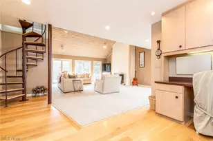 2505 Cedarwood Rd, Pepper Pike, OH 44124 - Photo 18