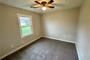 126 1/2 W Broadway St, New Lexington, OH 43764 - Photo 12