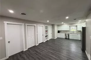 126 1/2 W Broadway St, New Lexington, OH 43764 - Photo 4